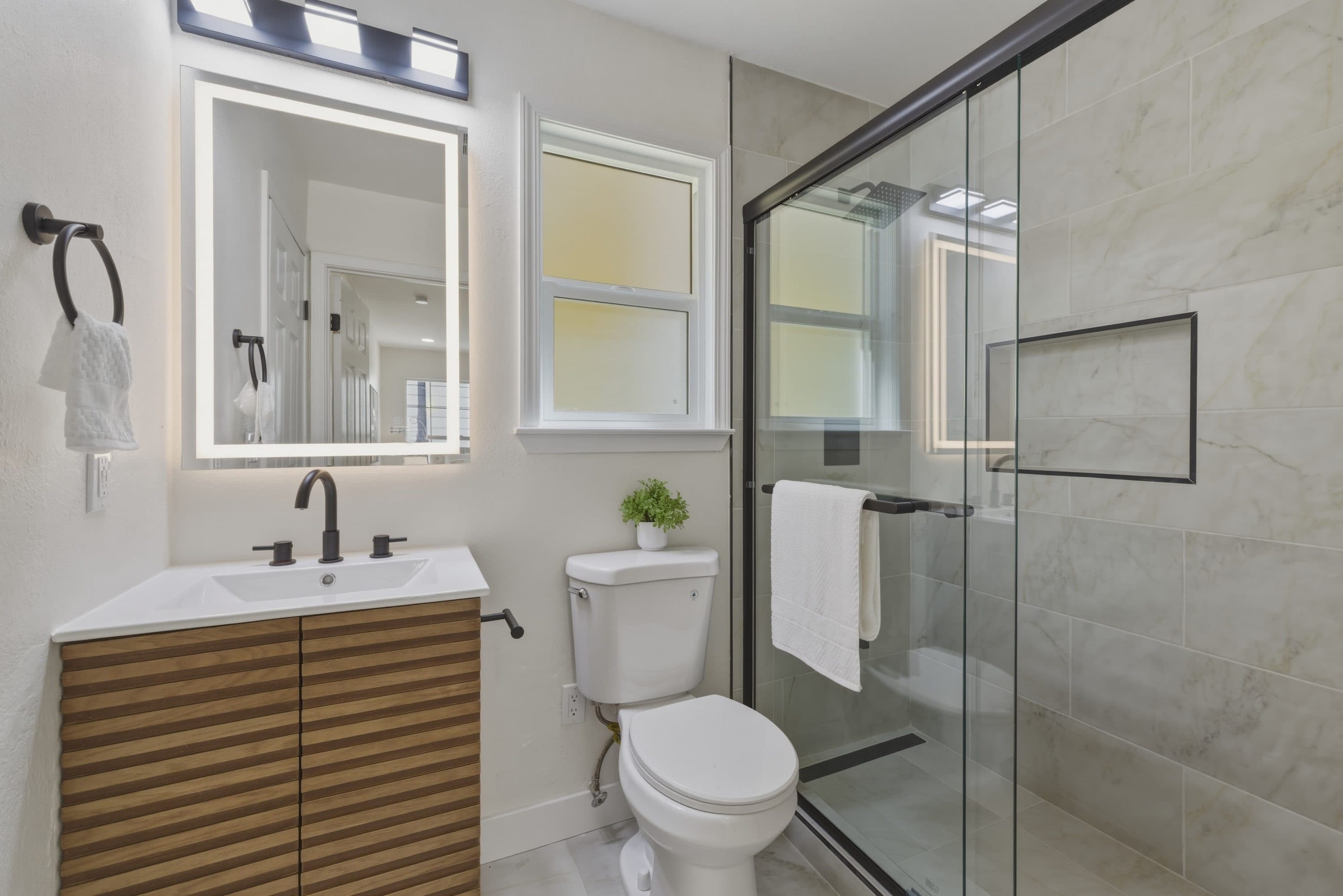 1726 Eagle Ave, Alameda, CA 94501, USA