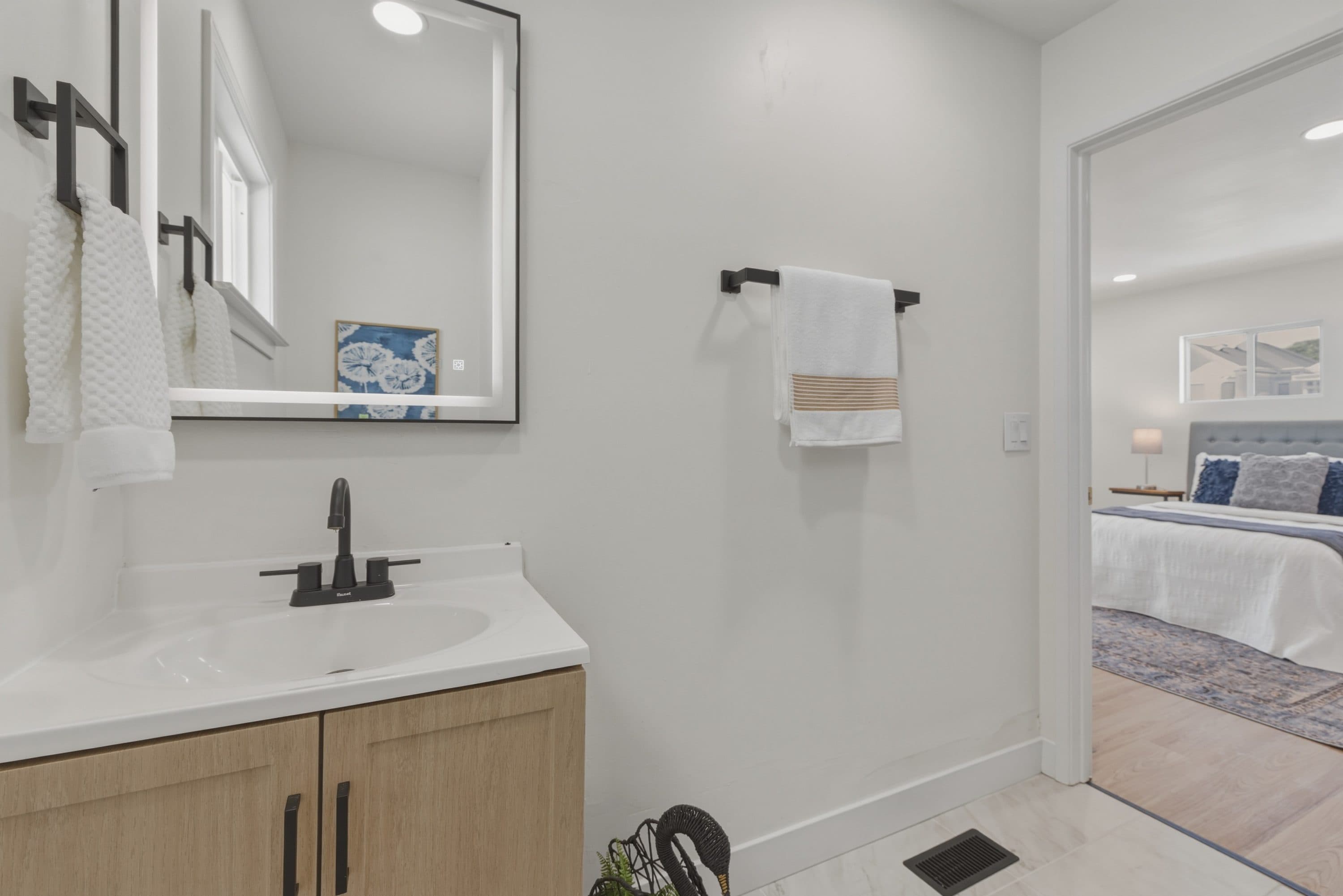 1726 Eagle Ave, Alameda, CA 94501, USA